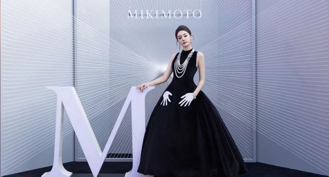 迪丽热巴，宋威龙亮相 MIKIMOTO“L’éclat”高级珠宝亚洲首展